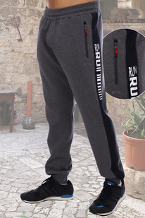 ����� ����