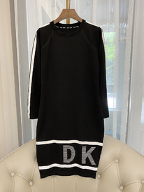 ������ DKNY