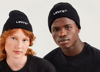 LS BEANIE WITH WORDMARK LOGO Black