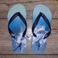    23.5- 24.5  Old Navy