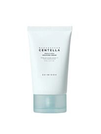 Skin1004     Madagascar Centella Hyalu-Cica Moisture Cr