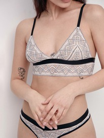 CONTE ELEGANT  CONTE        F