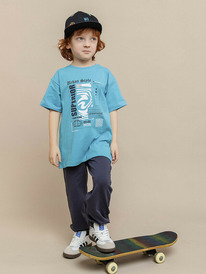   23.12  Batik       (018_25) 018_