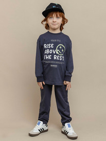   23.12  Batik    (019_25) 019_25 