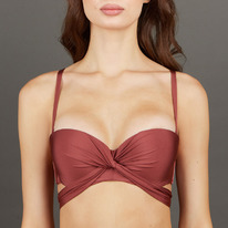   15.12  Alisee   Simplicite de lux 750082  