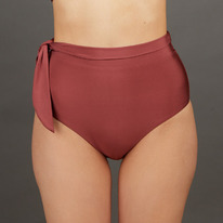   15.12  Alisee   . Simplicite de lux 850066  