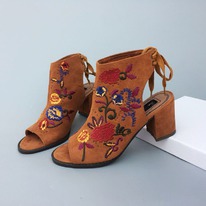  Maxi,  37 37,5 38 39 40 41 41,5 42