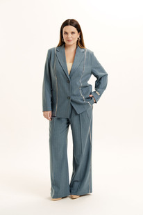 ������ Deesses 2405