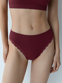 �����-����� ��������� �����-����� ��������� Mi 2241S French Chic Slip Alto, PA