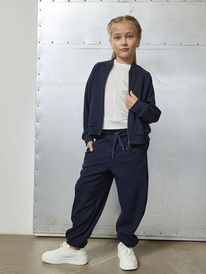 24.03 Batik ������� ���� (069 �25) 069 �25-1 �����-�����