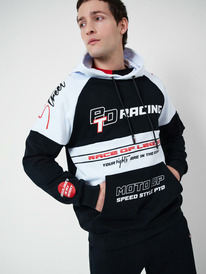 21.04 PlayToday ��������� ����������� ��� ������ 12656072